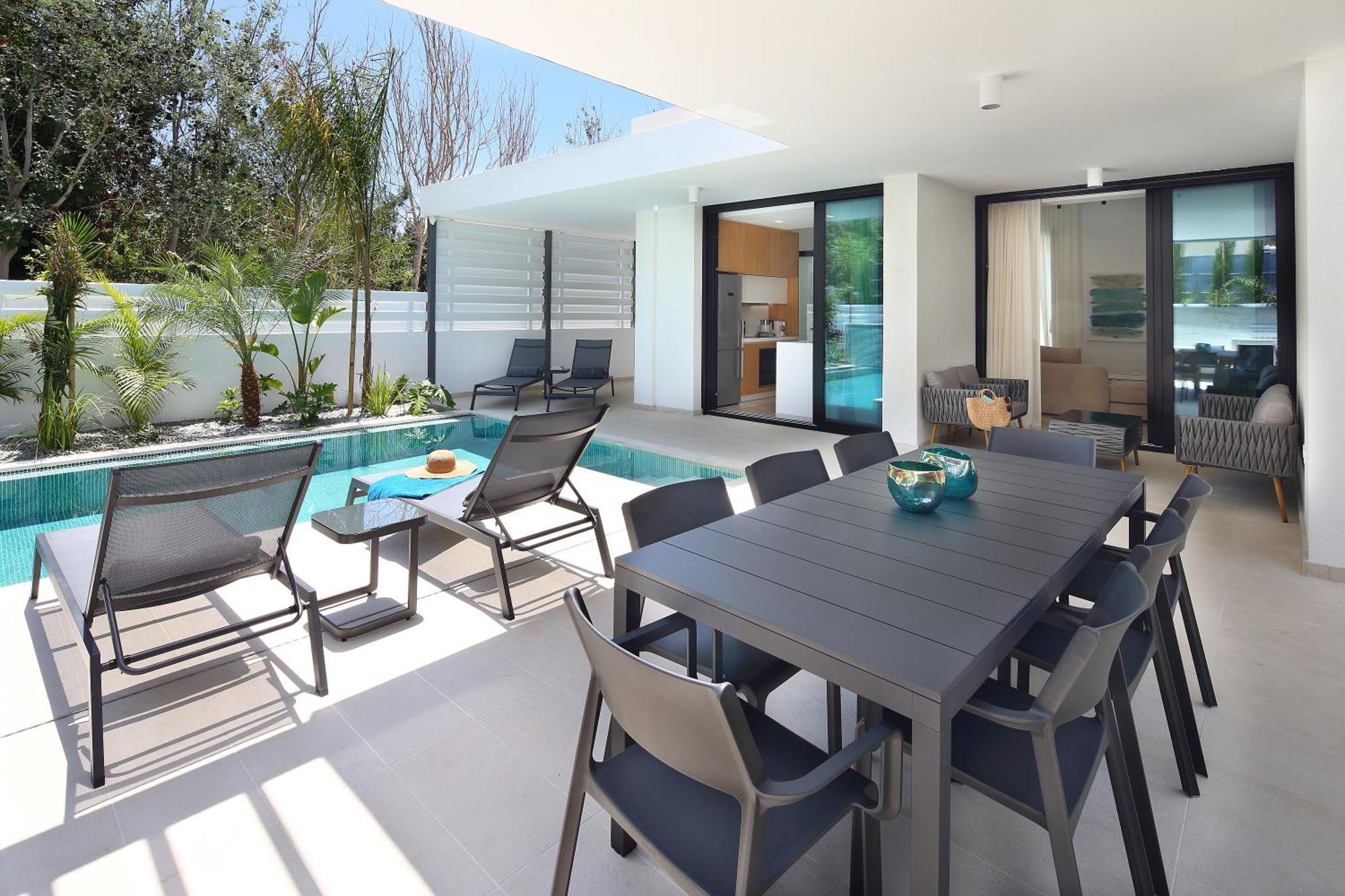 Elysia Park Apartmanhotel Paphos